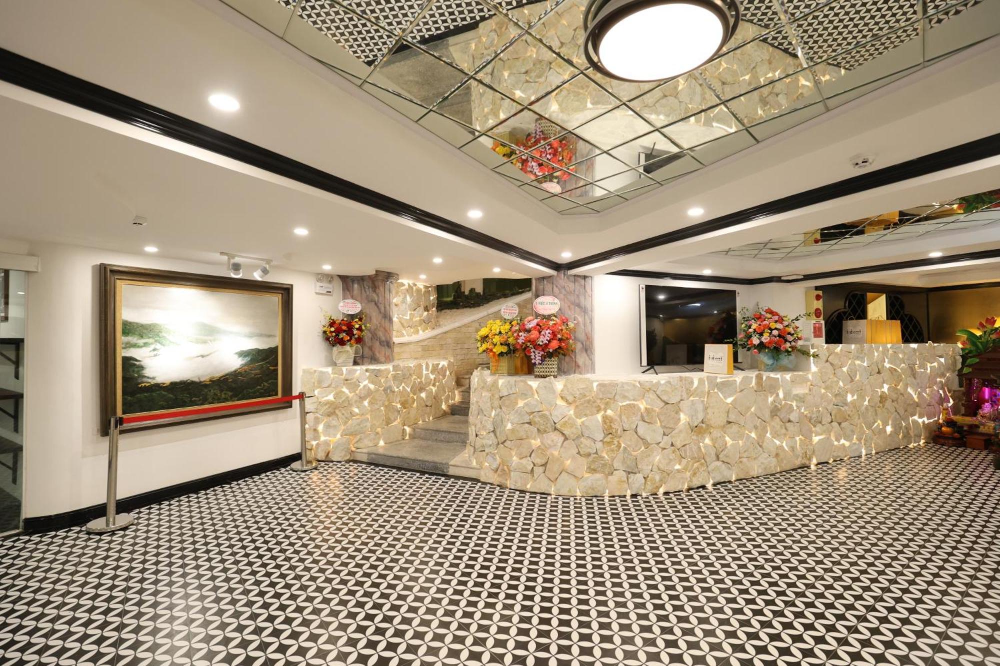 Babeeni Family Hotel Sapa Екстериор снимка